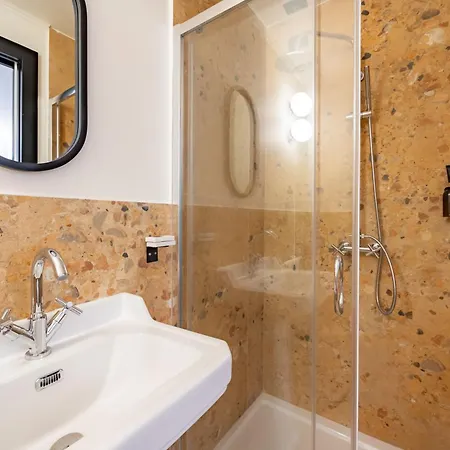 Gasthuis V-collection Solferino 3*