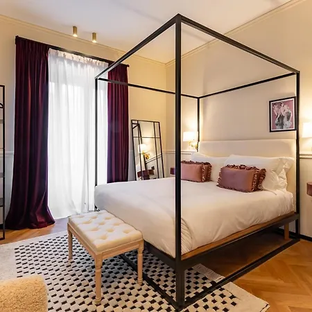 V-collection Solferino Vendégház 3*